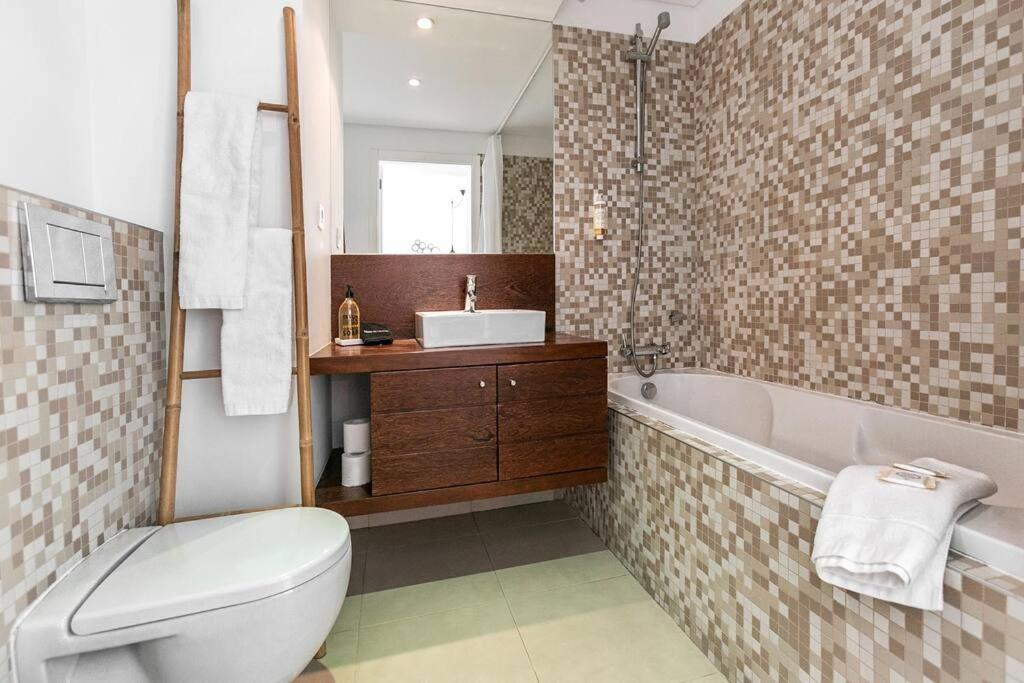 Lisbon Metro Apartment Лиссабон Экстерьер фото