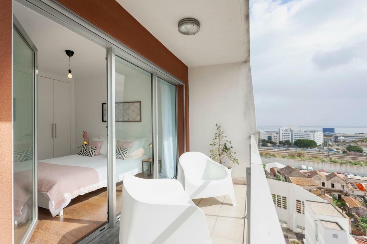 Lisbon Metro Apartment Лиссабон Экстерьер фото